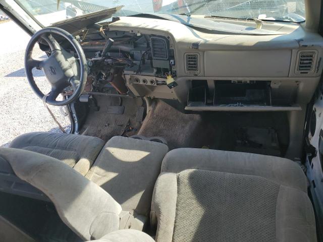 Photo 8 from auction – 2001 CHEVROLET SILVERADO C1500 with VIN 2GCEC19W611292849