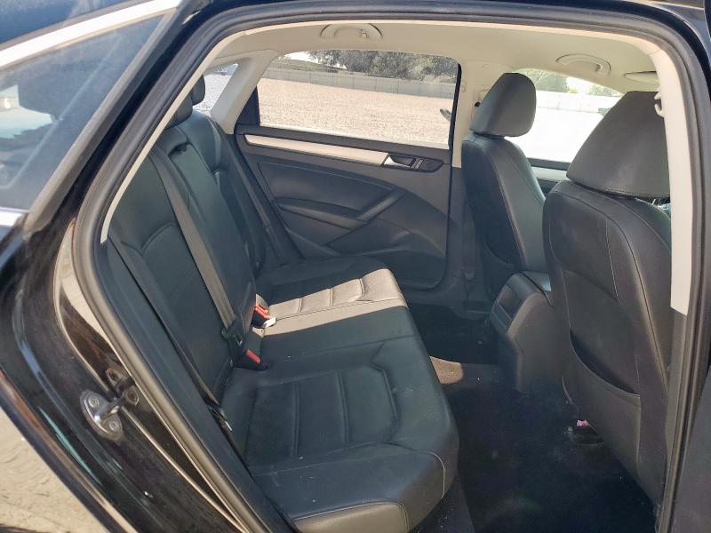 Photo 10 from auction – 2012 VOLKSWAGEN PASSAT SE with VIN 1VWBP7A30CC091342