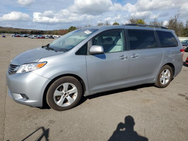 TOYOTA SIENNA LE 2014 with VIN 5TDKK3DC4ES501132 - Photo from auction