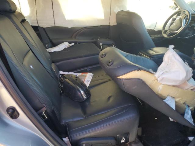Photo 11 from auction – 2016 TOYOTA HIGHLANDER with VIN 5TDZKRFH6GS130066