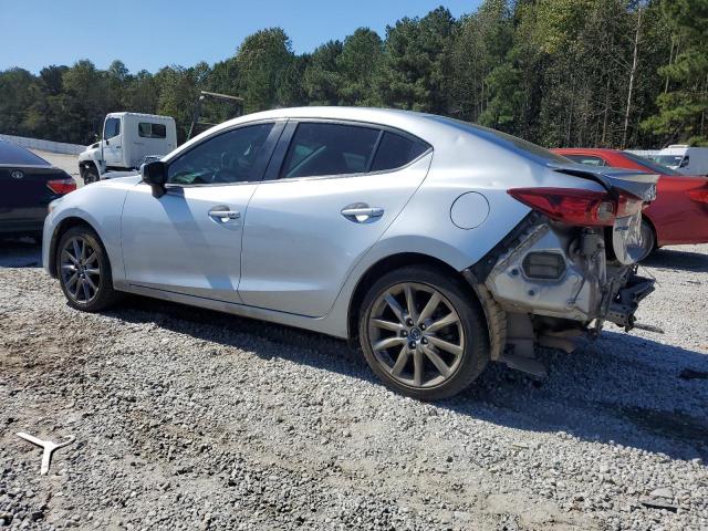 Photo 2 from auction – 2018 MAZDA 3 TOURING with VIN 3MZBN1V30JM203078