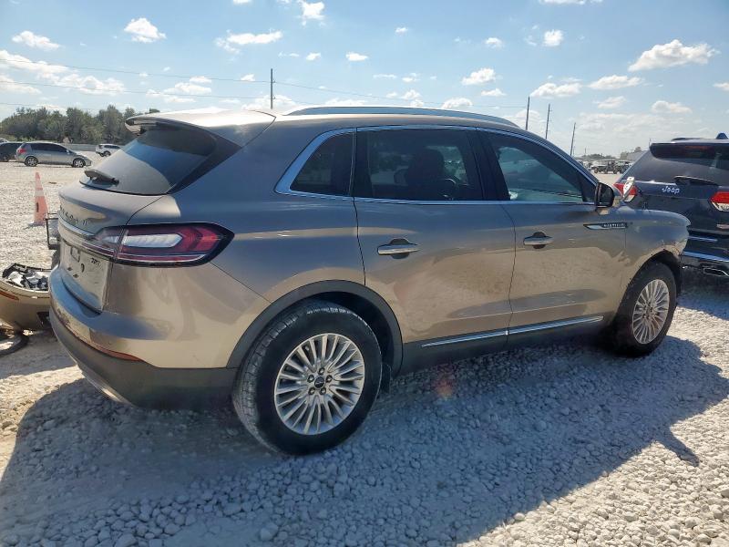 Photo 3 from auction – 2020 LINCOLN NAUTILUS with VIN 2LMPJ6J98LBL04272