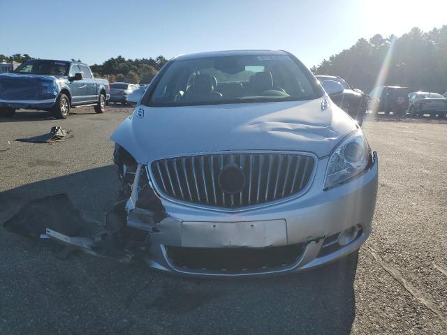 Foto 5 de la subasta – 2015 BUICK VERANO con VIN 1G4PS5SK4F4202048