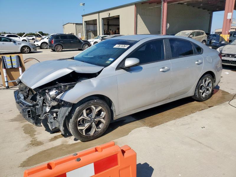 KIA FORTE FE 2019 with VIN 3KPF24AD3KE010240 - Photo from auction