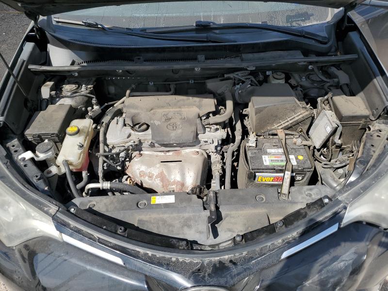 Photo 12 from auction – 2018 TOYOTA RAV4 LE with VIN 2T3BFREV7JW808231