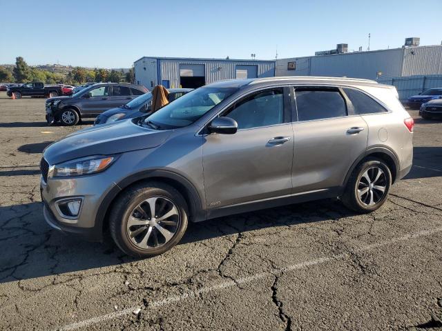 Photo 1 from auction – 2016 KIA SORENTO EX with VIN 5XYPHDA11GG145204