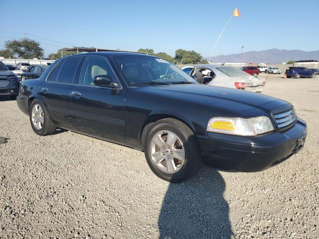 Photo 4 from auction – 2011 FORD CROWN VICT with VIN 2FABP7EV8BX143905