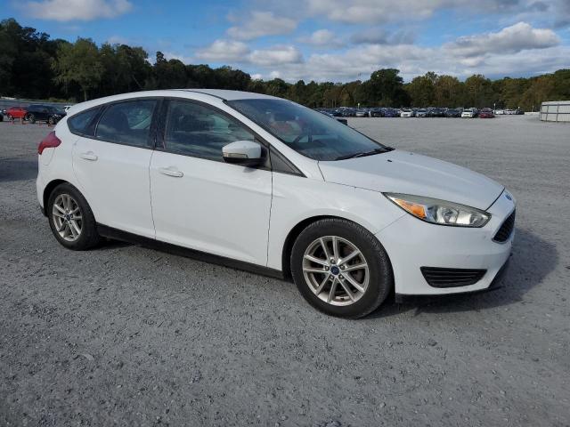 Photo 4 from auction – 2016 FORD FOCUS SE with VIN 1FADP3K29GL325175