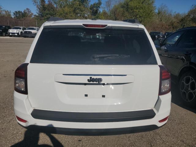Photo 6 from auction – 2016 JEEP COMPASS LATITUDE with VIN 1C4NJCEA2GD744370