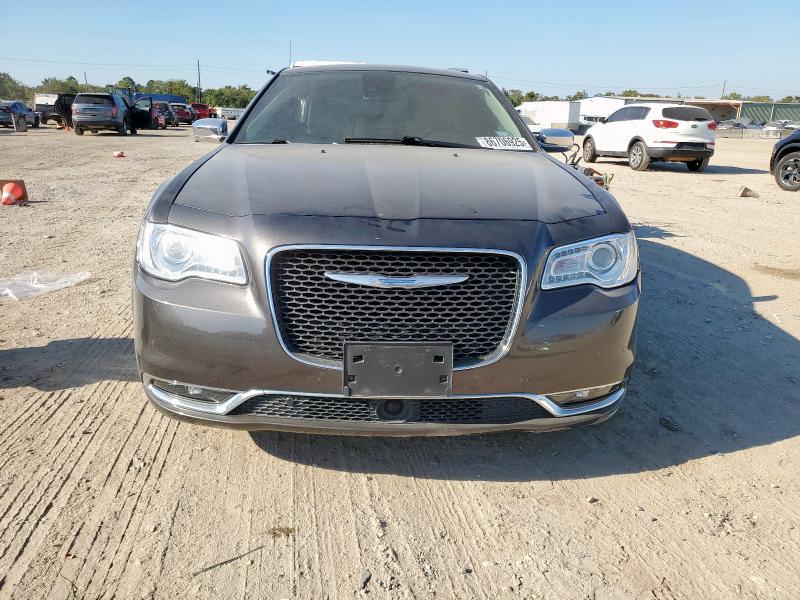 Photo 5 from auction – 2018 CHRYSLER 300 LIMITE with VIN 2C3CCAEG5JH278250