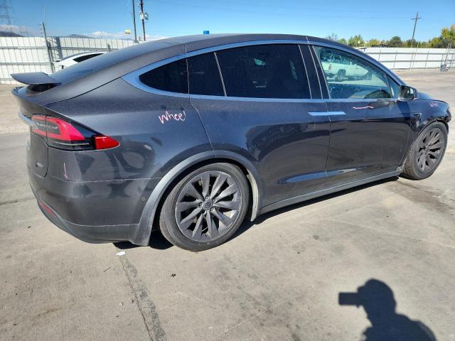 Photo 3 from auction – 2017 TESLA MODEL X with VIN 5YJXCBE20HF044699