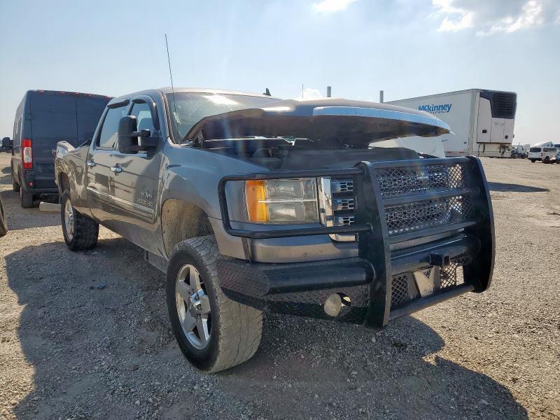 Photo 4 from auction – 2013 GMC SIERRA K25 with VIN 1GT120C82DF142207