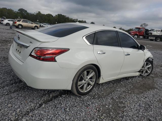 Photo 3 from auction – 2015 NISSAN ALTIMA 2.5 with VIN 1N4AL3AP9FC242128