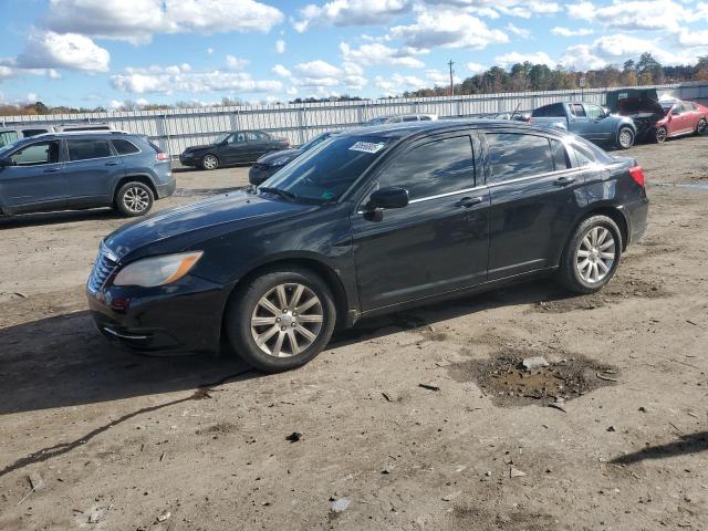 CHRYSLER 200 TOURIN 2013 with VIN 1C3CCBBB7DN609887 - Photo from auction