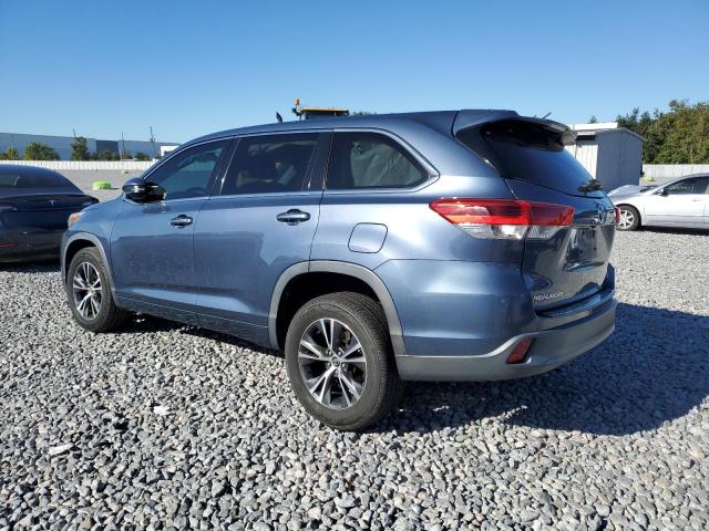 Photo 2 from auction – 2017 TOYOTA HIGHLANDER with VIN 5TDZZRFH6HS221898
