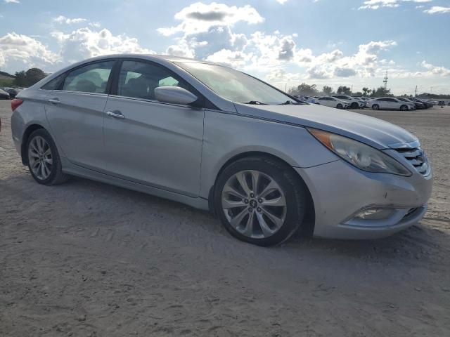 Photo 4 from auction – 2012 HYUNDAI SONATA SE with VIN 5NPEC4AB5CH476868