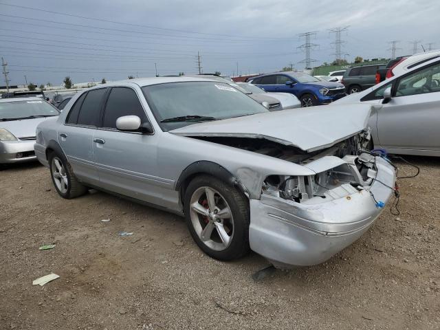 Photo 4 from auction – 2003 FORD CROWN VICTORIA with VIN 2FAFP73W93X150957