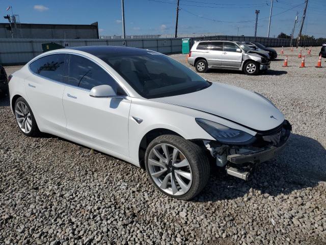 Photo 4 from auction – 2018 TESLA MODEL 3 with VIN 5YJ3E1EB3JF101289