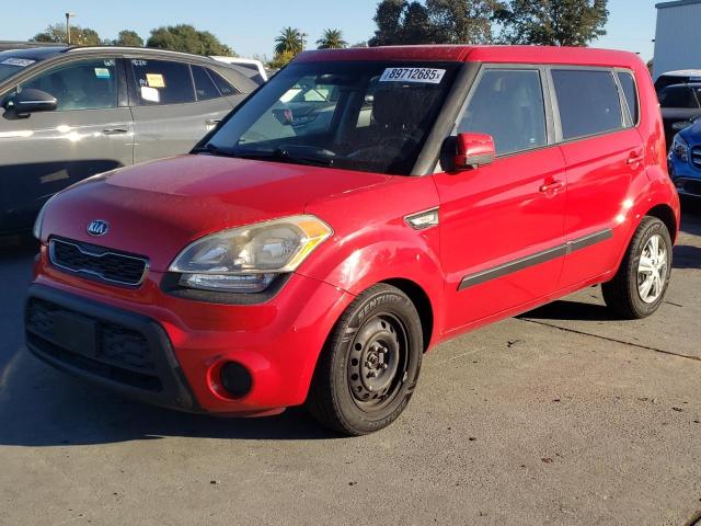 KIA SOUL 2013 with VIN KNDJT2A50D7627554 - Photo from auction