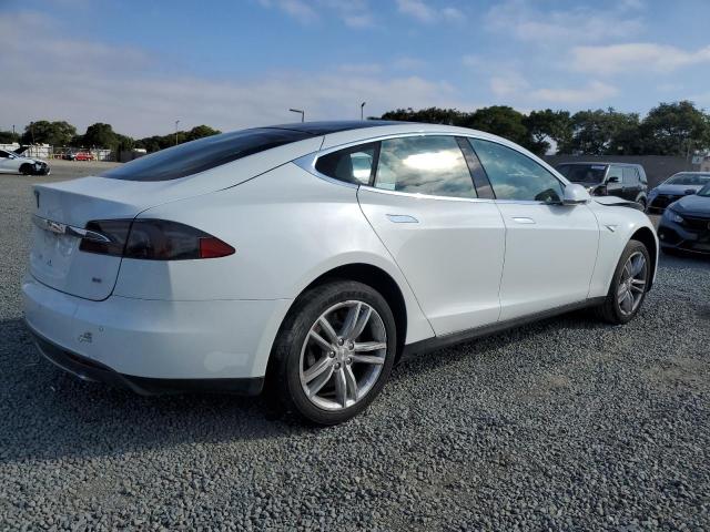 Photo 3 from auction – 2013 TESLA MODEL S with VIN 5YJSA1CN5DFP27824