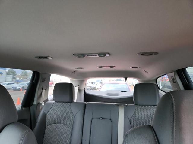 Photo 10 from auction – 2011 CHEVROLET TRAVERSE L with VIN 1GNKVEED9BJ297020