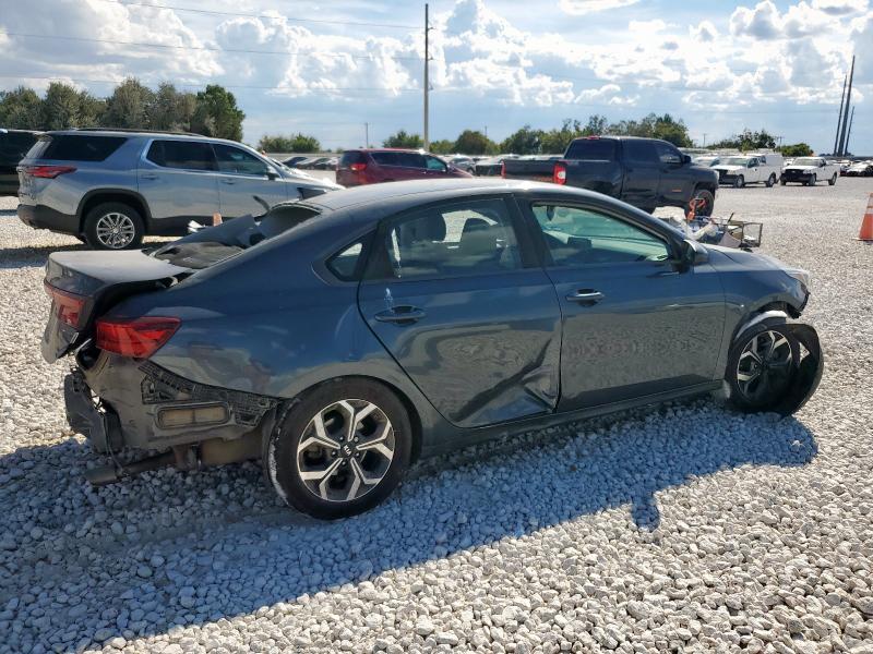 Photo 3 from auction – 2020 KIA FORTE FE with VIN 3KPF24AD5LE209484