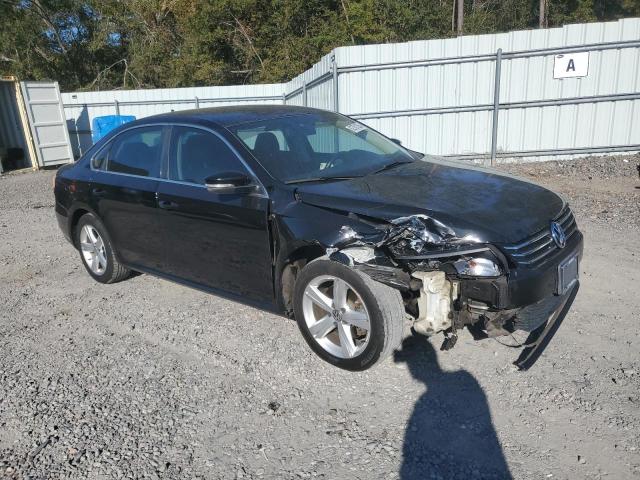 Photo 4 from auction – 2014 VOLKSWAGEN PASSAT with VIN 1VWAT7A37EC034016