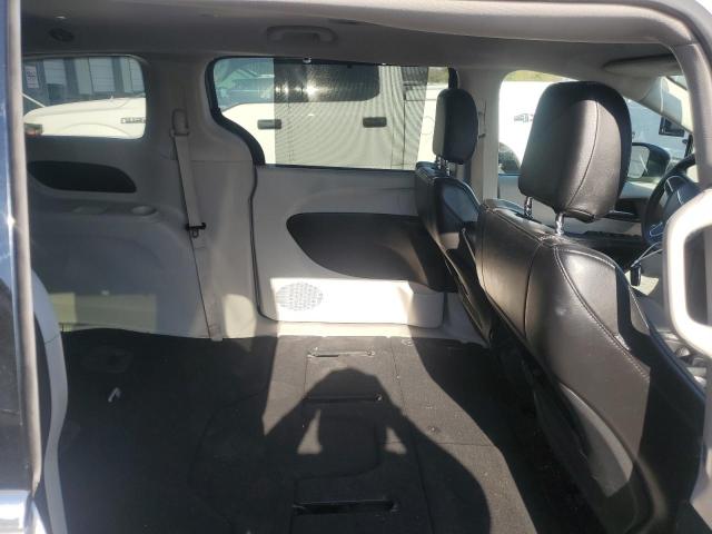 Photo 11 from auction – 2020 CHRYSLER VOYAGER LX with VIN 2C4RC1DG2LR195718