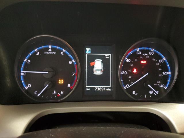 Photo 9 from auction – 2017 TOYOTA RAV4 LE with VIN 2T3BFREV3HW688356