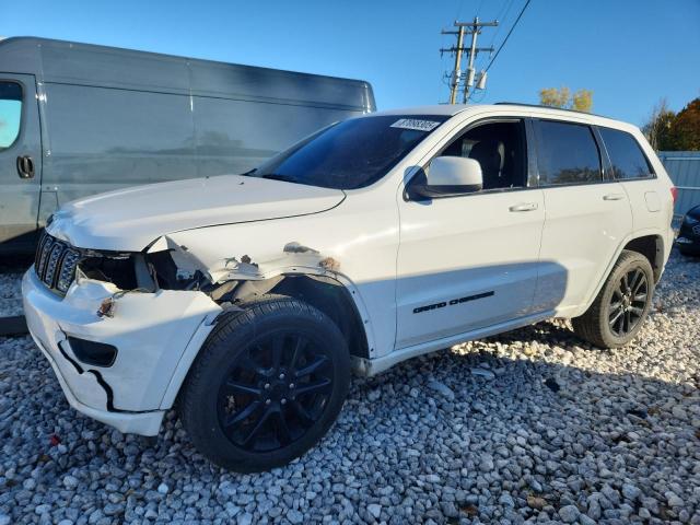 JEEP GRAND CHER 2018 with VIN 1C4RJFAG7JC334187 - Photo from auction