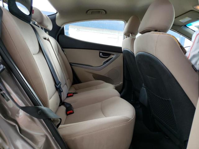 Photo 10 from auction – 2016 HYUNDAI ELANTRA SE with VIN 5NPDH4AE1GH735451