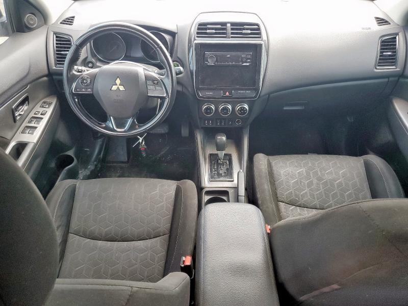 Photo 8 from auction – 2020 MITSUBISHI OUTLANDER with VIN JA4AP4AU5LU023967