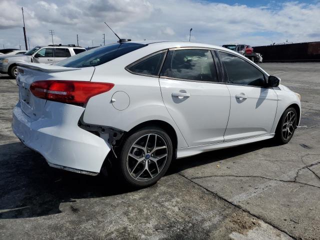 Photo 3 from auction – 2016 FORD FOCUS SE with VIN 1FADP3F21GL227302