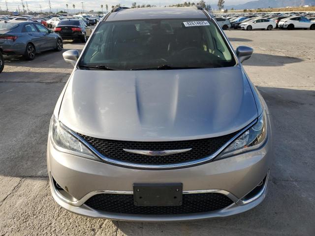 Photo 5 from auction – 2017 CHRYSLER PACIFICA TOURING L with VIN 2C4RC1BG2HR609364