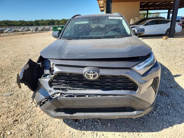 Photo 5 from auction – 2023 TOYOTA RAV4 XLE with VIN 2T3W1RFV8PC243447