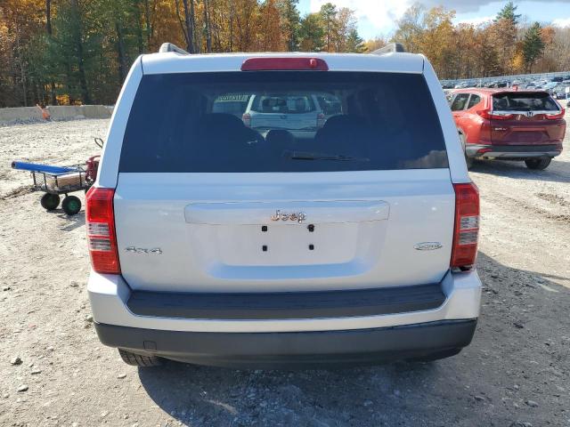 Photo 6 from auction – 2011 JEEP PATRIOT SP with VIN 1J4NF1GB2BD100575