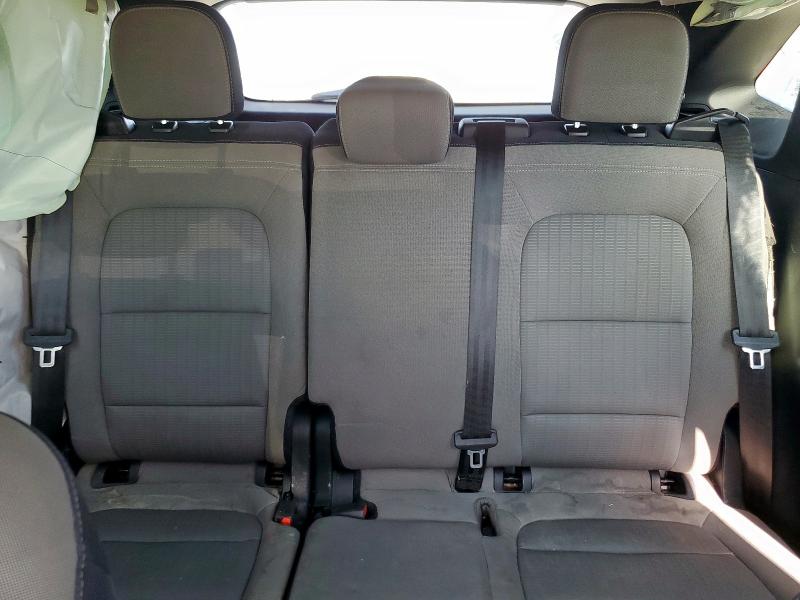 Photo 10 from auction – 2020 FORD ESCAPE S with VIN 1FMCU0F63LUA31250