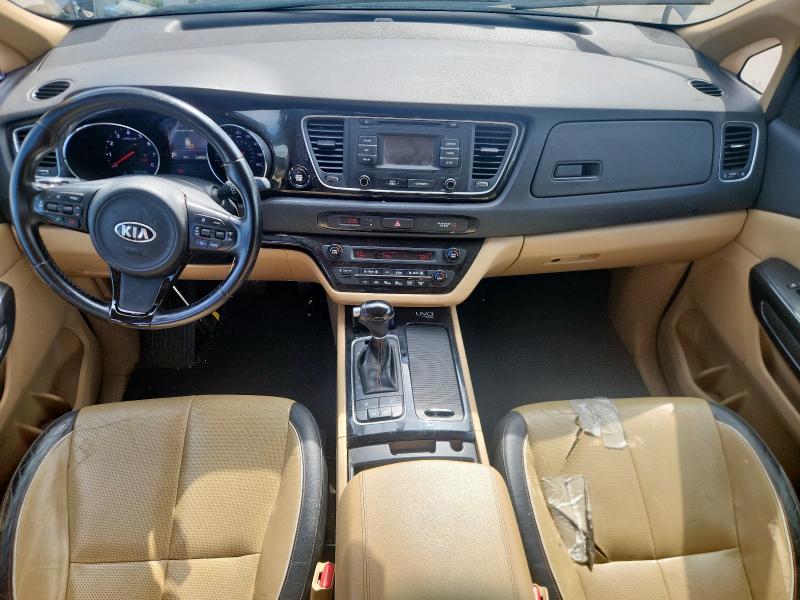 Photo 8 from auction – 2015 KIA SEDONA EX with VIN KNDMC5C13F6033820