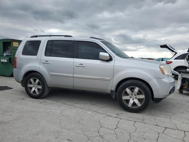 Photo 4 from auction – 2015 HONDA PILOT TOUR with VIN 5FNYF3H99FB014897