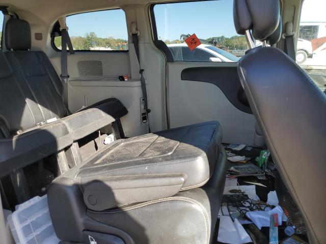 Photo 11 from auction – 2016 CHRYSLER TOWN & COU with VIN 2C4RC1BG7GR280403