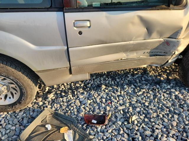 Photo 11 from auction – 2001 FORD EXPLORER S with VIN 1FMYU60E11UB97093