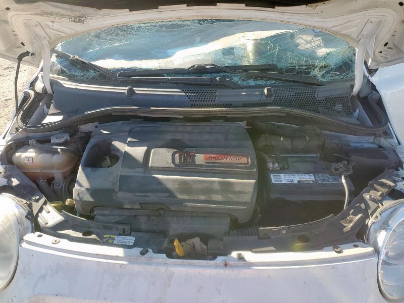 Photo 11 from auction – 2015 FIAT 500 POP with VIN 3C3CFFAR0FT501465