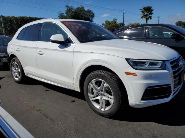 Photo 4 from auction – 2018 AUDI Q5 PREMIUM with VIN WA1BNAFY7J2213198