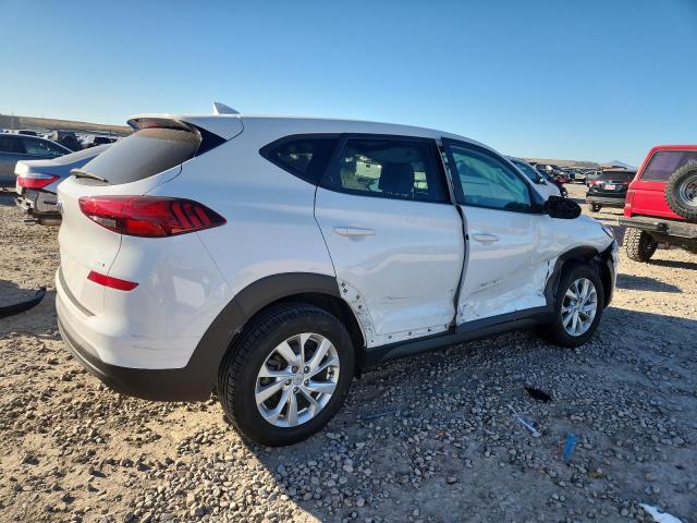 Photo 3 from auction – 2019 HYUNDAI TUCSON SE with VIN KM8J2CA40KU073149