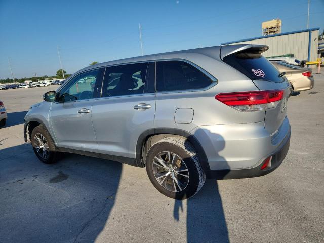 Photo 2 from auction – 2019 TOYOTA HIGHLANDER with VIN 5TDZZRFH5KS305038
