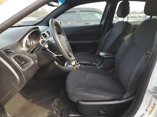 Photo 7 from auction – 2013 CHRYSLER 200 LX with VIN 1C3CCBAG0DN743072