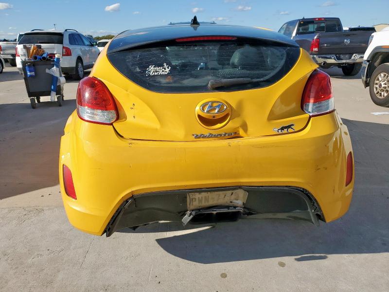 Photo 6 from auction – 2016 HYUNDAI VELOSTER with VIN KMHTC6AD9GU293419