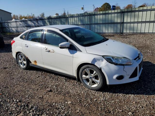 Photo 4 from auction – 2014 FORD FOCUS SE with VIN 1FADP3F27EL179074