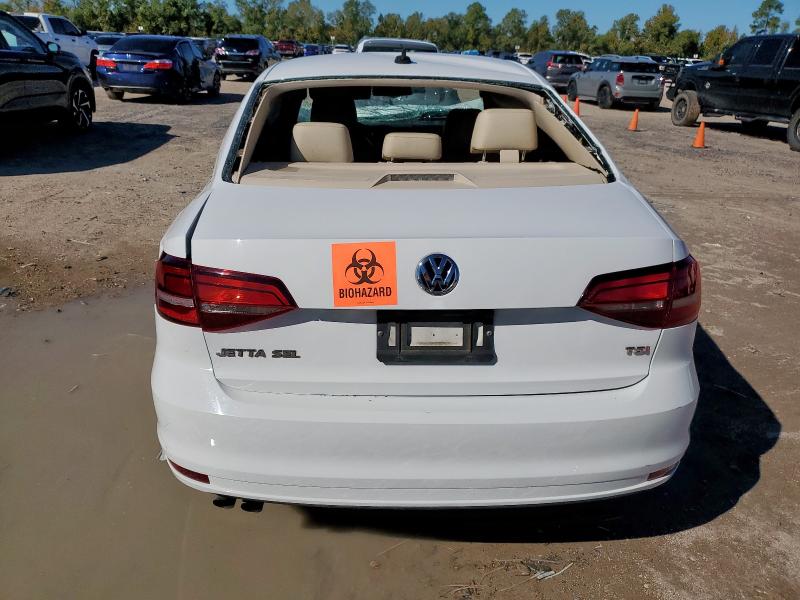 Photo 6 from auction – 2016 VOLKSWAGEN JETTA SEL with VIN 3VWL07AJ0GM214729