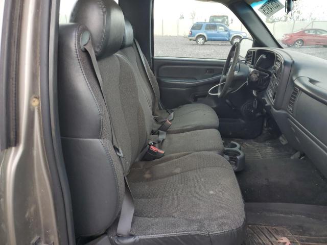 Photo 10 from auction – 2002 CHEVROLET SILVERADO with VIN 1GCEC14V22Z151235